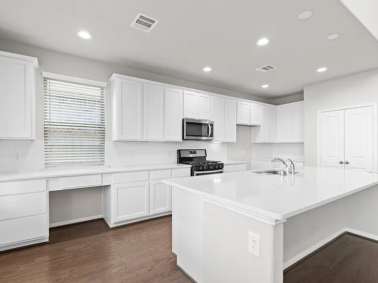 29650 Kynndal Shore Dr — Photo 5