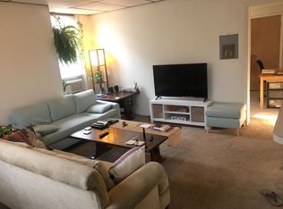 5977 Alder St APT 2, Pittsburgh, PA 15232
