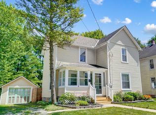 63 Columbus Ave, Delaware, OH