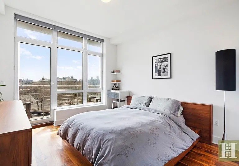 84 Engert Ave #4B — Photo 4