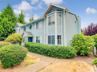 10813 SE 172nd St #2B, Renton, WA 98055