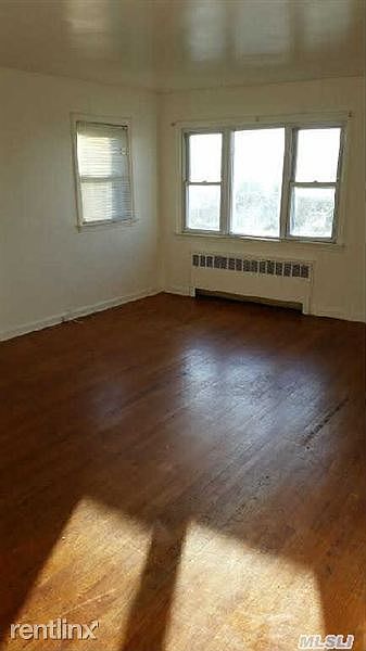 1st image of 678 Goodrich St