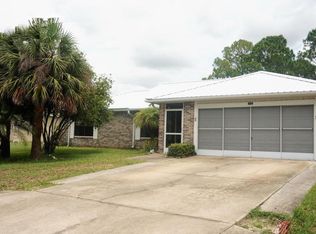 1725 Fairlight St NW, Palm Bay, FL 32907