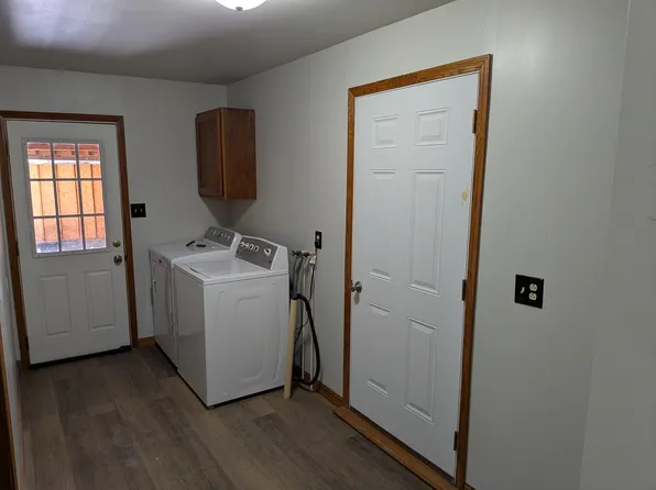 207 Walnut St, Spearville, KS 67876