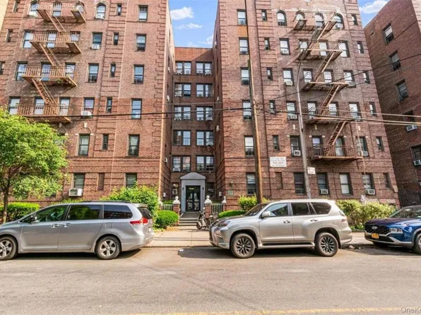 14416 35th Avenue #6A, Flushing, NY 11354