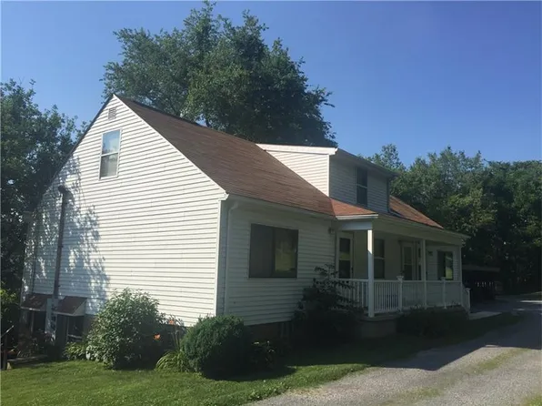 1553 Main St, Leechburg, PA 15656