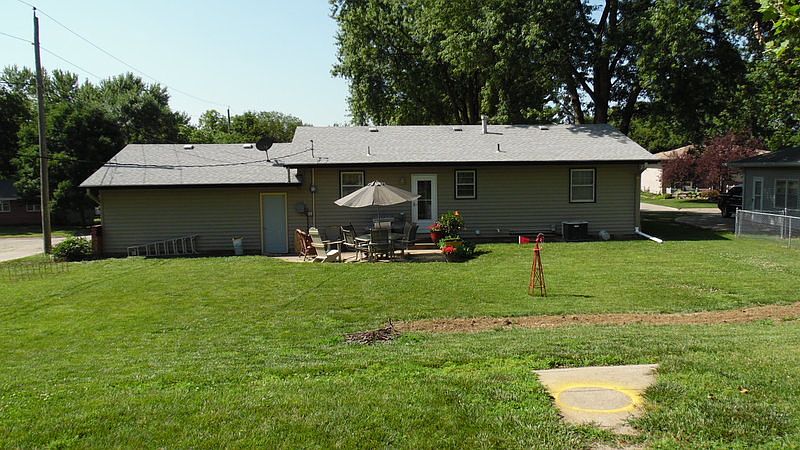 1st image of 1200 11th Ave