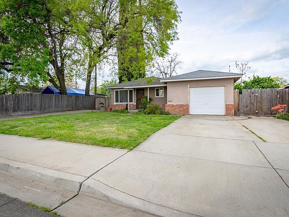 3rd image of 3943 Sierra St