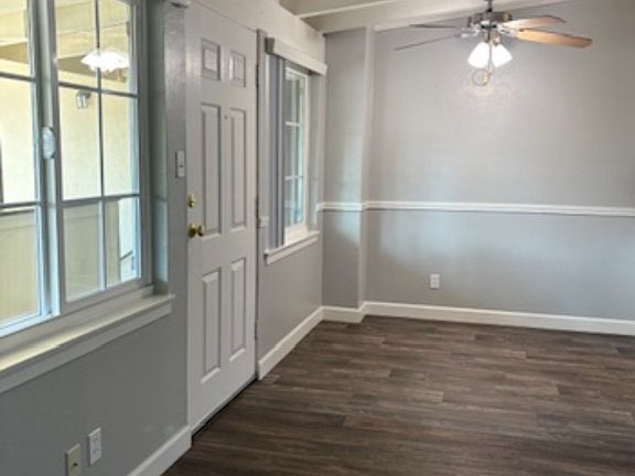 2nd image of 3055 Alma St