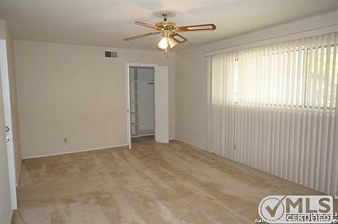 5th image of 131 E Silver Sands Dr