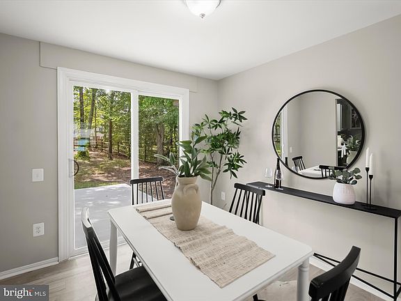 5th image of 4373 Rock Ct