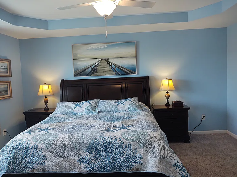 1404 Kinsley Ct NE — Photo 16