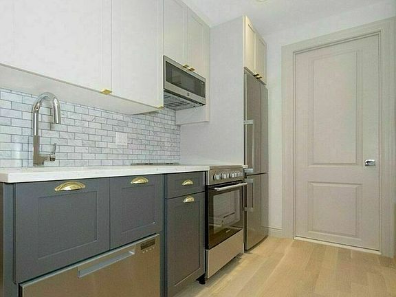 3rd image of 405 E 78th St APT 2A