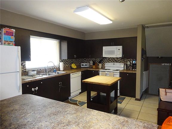 4th image of 1430 Jaguar Cir