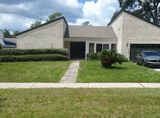 11412 Harts Rd, Jacksonville, FL 32218