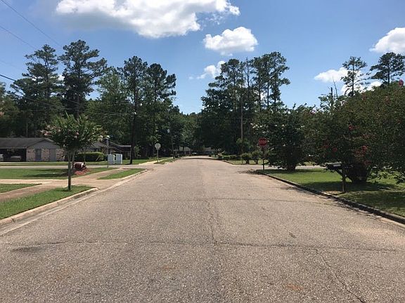 5th image of 3420 Cross Creek Dr