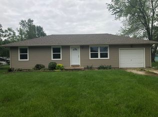 619 E Main St, Adrian, MO 64720