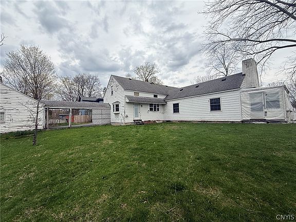 2nd image of 1001 Cold Springs Rd