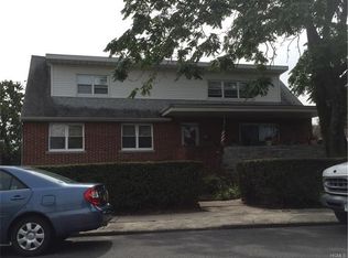 3250 Spencer Dr, Bronx, NY 10465