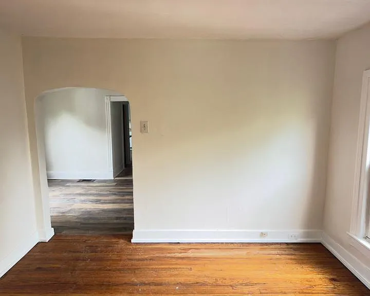 106 Pattison St #1 — Photo 3