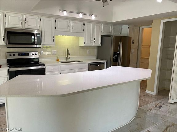 4th image of 27600 Hacienda East Blvd APT 306D