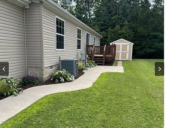 10x12 Deck off dining room