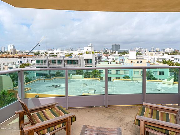 5th image of 1455 Ocean Dr APT 711