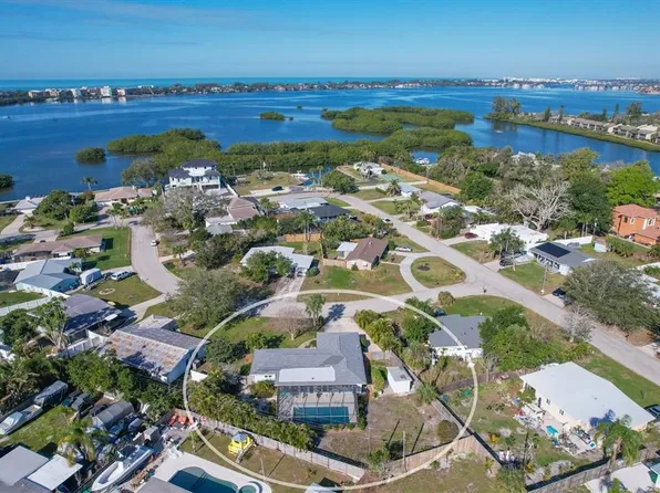 1632 Dunmore Way, Sarasota, FL 34231