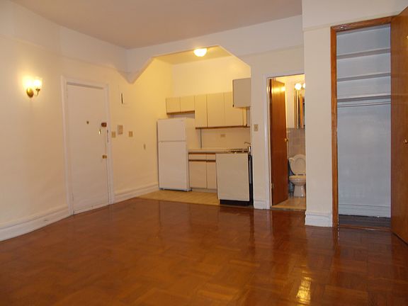 4th image of 405 14th St #1F