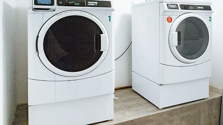 Rented by Nooklyn NYC LLC | media 12