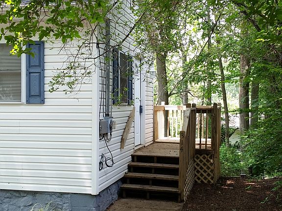2nd image of 314 West End Avenue