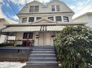 42 S Thomas Ave, Kingston, PA 18704