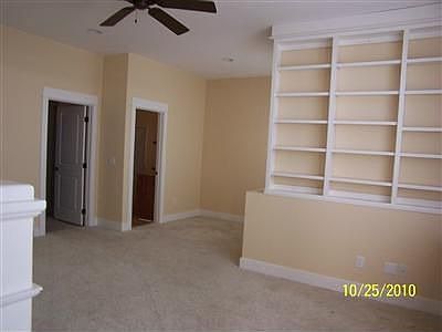 5th image of 1411 S Lake St