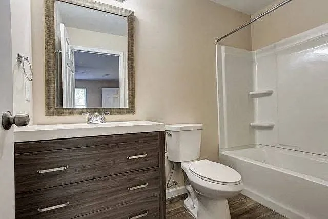 City Pointe — Photo 106