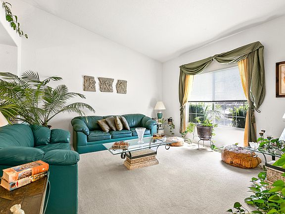 3rd image of 4029 Sungate Dr