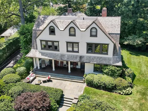 22 Gladwin Place, Bronxville, NY 10708