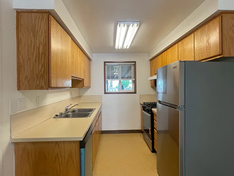 3507 NE 50th Ct #B — Photo 3
