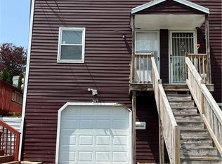 257 Ridgefield Ave, Bridgeport, CT 06610