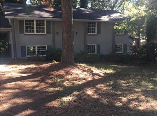 2136 Chestnut Hill Cir, Decatur, GA 30032