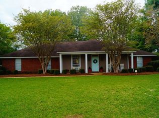 105 N Primrose Ln, Starkville, MS 39759
