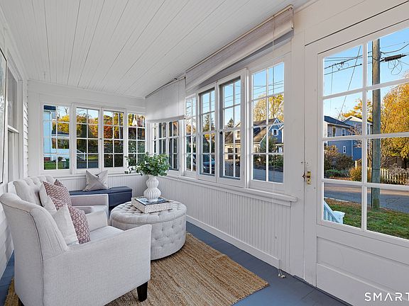 3rd image of 6 School Lane