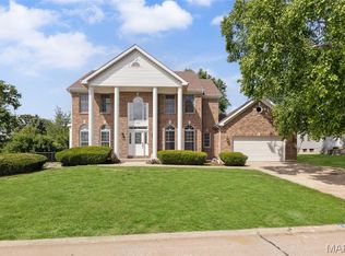2447 Pro Tour Dr, Belleville, IL 62220