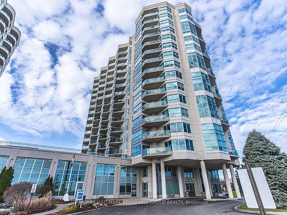 2nd image of 6 Toronto St #901