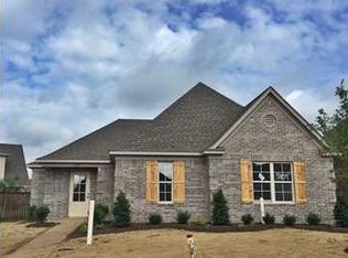 5879 Foxdale Loop S, Southaven, MS 38672