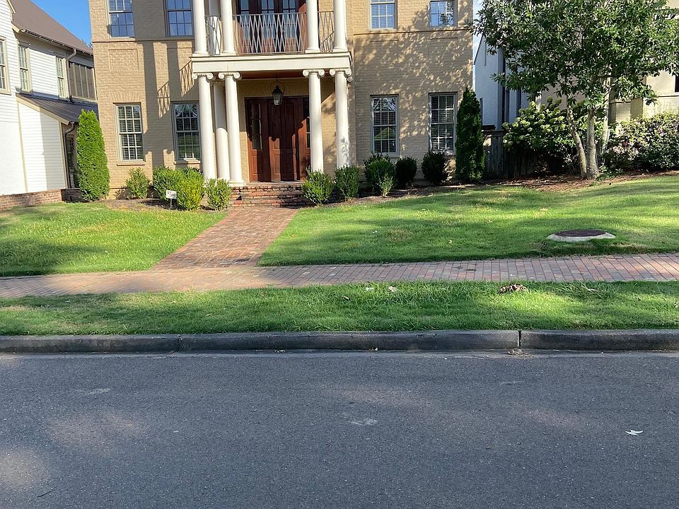 1st image of 233 N Natchez Dr