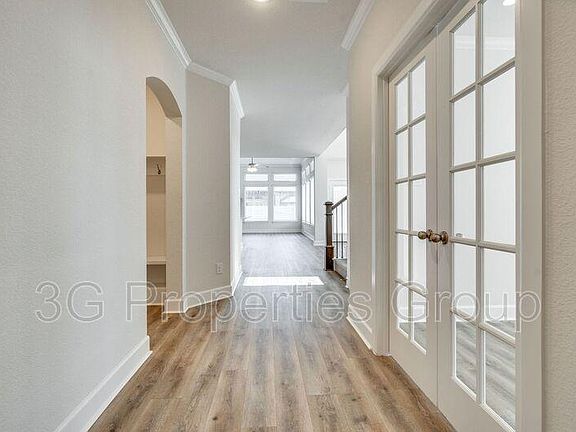 5th image of 1233 15th St