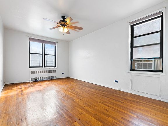 2nd image of 2550 Independence Ave APT 5C