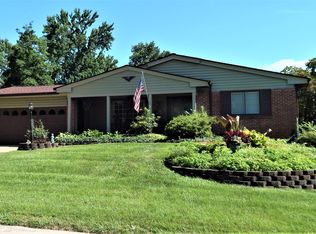 3230 Harness Dr, Florissant, MO 63033