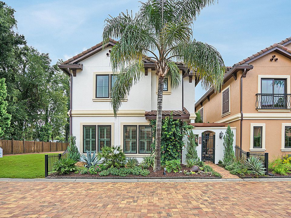 1st image of 8845 La Terrazza Pl