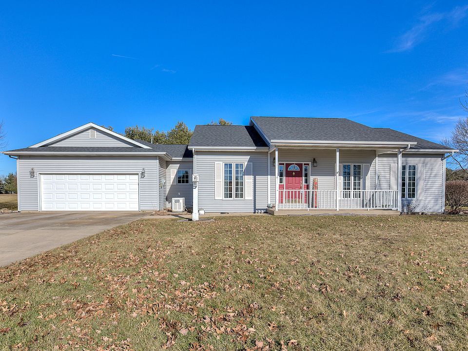 1st image of 5 Sand Lake Ct